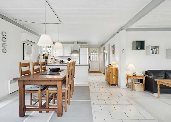 Holiday home Well-designed House In Scenic Surroundings Martofte